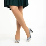 Crenta ezüst női cipő sarokkal, műbőrből készült