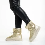 Dionyza arany női csizma, textil anyagból készült