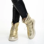 Dionyza arany női csizma, textil anyagból készült