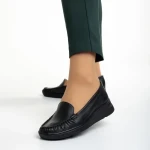 Zofia fekete női mokaszin, valódi bőrből készült