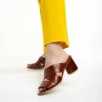 Marco barna női papucs, Mohana valódi bőrből készült