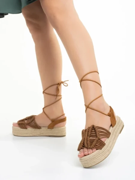 Akulina barna női szandál, textil anyagból készült