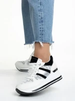 Izebel fehér és fekete női sportcipő, műbőrből készült