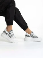 Abon fehér és fekete női tornacipő, textil anyagból készült