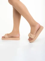 Imbi bézs női papucs, műbőrből készült