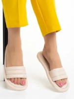 Gerel világos bézs női papucs, műbőrből készült