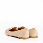 Adelais bézs női mokaszin, műbőrből készült