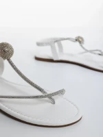 Aleyna fehér női szandál, műbőrből készült