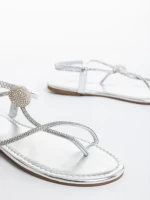 Aleyna ezüst női szandál, műbőrből készült