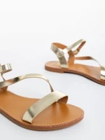 Albertina arany női szandál, műbőrből készült