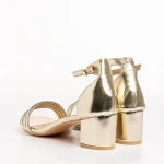 Caprina arany női szandál, műbőrből készült