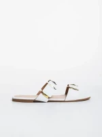 Ivanna fehér női papucs, műbőrből készült