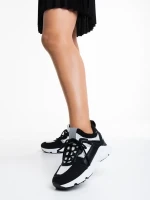 Penny fehér és fekete női sportcipő, textil anyagból készült