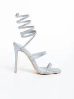 Perlita ezüst női szandál, textil anyagból készült
