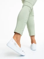 Robertina fehér női cipő, valódi bőrből készült