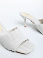 Vreni bézs női papucs, textil anyagból készült