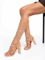 Elesia bézs női szandál, műbőrből készült