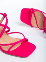 Elesia fukszia női szandál, műbőrből készült