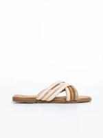 Nyomi fehér női papucs, textil anyagból készült