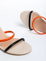 Malayah bézs női szandál, műbőrből készült