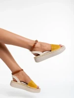 Lainie sárga, női szandál ökológiai bőrből és textil anyagból