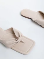 Caela bézs női papucs ökológiai bőrből