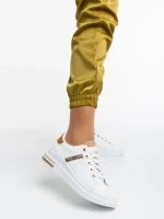 Sarena fehér női sport cipő ökológiai bőrből