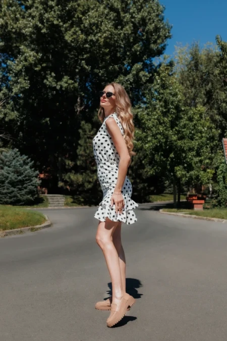 Agneza bézs női félcipő textil anyagból