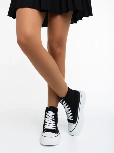 Yustina fekete női tornacipő textil anyagból