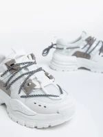 Nithya fehér női sport cipő textil anyagból