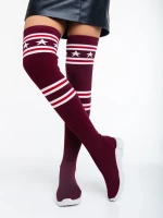 Alisa gránátszínű, női sport cipő,  textil anyagból