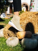 Maren bézs női sport cipő textil anyagból