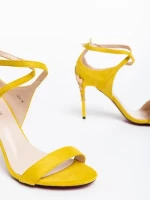 Corinthia sárga, női szandál, textil anyagból