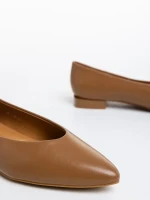 Ilinka tevebarna női balerina ökológiai bőrből