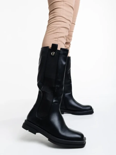 Nerita fekete női csizma ökológiai bőrből