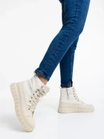 Chyna bézs női tornacipő textil anyagból