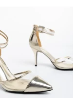 Alva aranyszínű, női cipő, lakkozott ökológiai bőrből