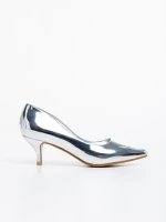 Isidora ezüstszínű, női cipő, lakkozott ökológiai bőrből