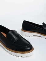 Leana fekete női félcipő ökológiai bőrből