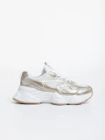 Kiani aranyszínű női sport cipő ökológiai bőrből és  textil anyagból