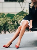 Tacey gránátszínű női magassarkú cipő textil anyagból