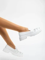 Meridel fehér női félcipő ökológiai bőrből