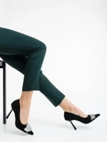 Tiphanie fekete női magassarkú cipő textil anyagból