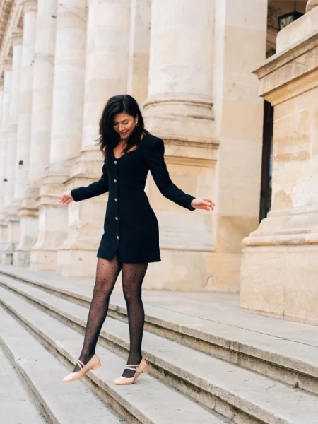 Zipora bézs női félcipő lakkozott ökológiai bőrből