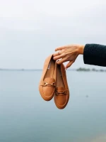 Hallam tevebarna női félcipő ökológiai bőrből