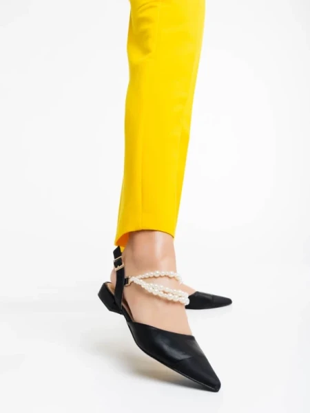 Darlina fekete női cipő ökológiai bőrből