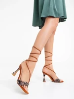 Shadia leopárd mintás női szandál textil anyagból