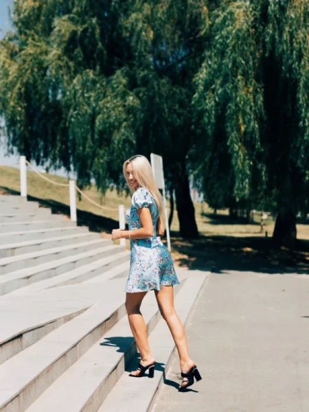 Sabira fekete női klumpa ökológiai bőrből