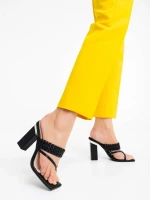 Sabira fekete női klumpa ökológiai bőrből