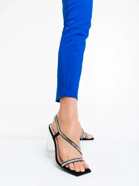 Shakia fekete női szandál textil anyagból